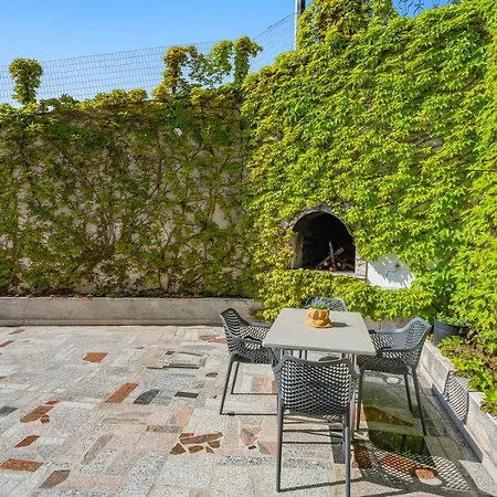 Apartmani Marko Omis Exterior photo